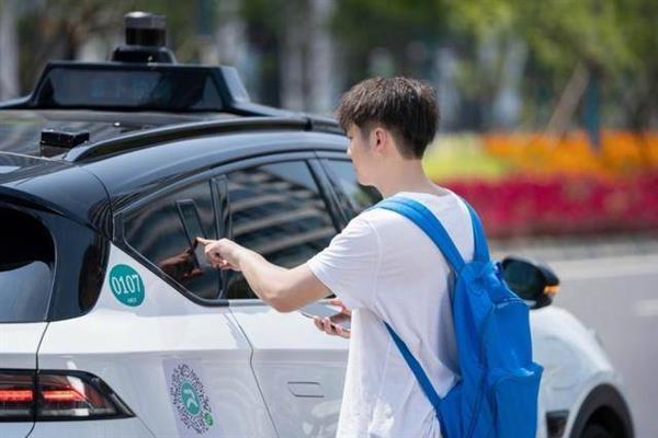 2024自动驾驶迎上市潮“大魔王”们集体出海(图1)