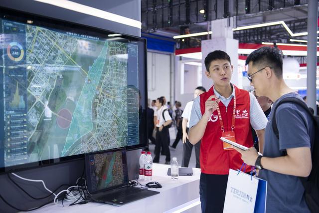 低空经济蓄势起飞——探访2024低空经济发展大会(图9)