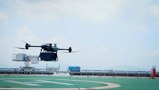 低空经济引领变革：小豪直播携大疆运载应用开创珠宝配送新纪元(图1)