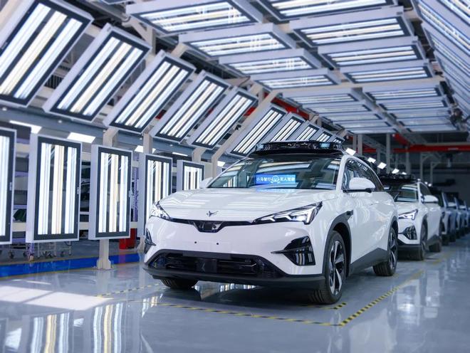 自动驾驶迎来关键long8转折点谁才是最有实力的Robotaxi第一股(图3)