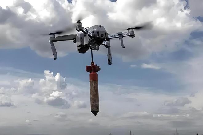 中国机床刚运抵俄军工厂就被无人机精准轰炸乌军情报从哪来？(图3)