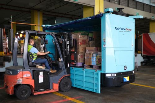 无人货运快递物流驶入快车道龙8国际九识智能市场占有独占鳌头(图7)