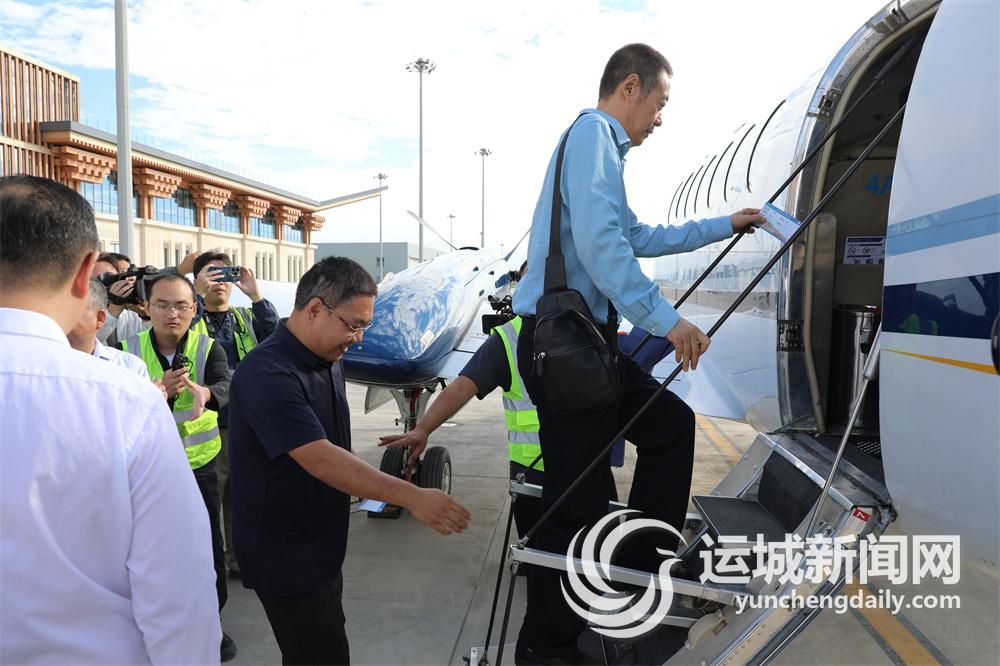 低空“织”网(图1)