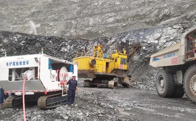 交大校友用无人矿卡改造全球最大露天煤矿(图7)