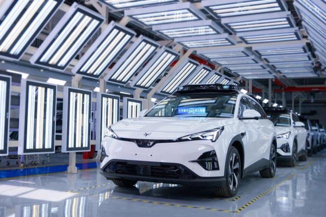 国内L4自动驾驶双雄会师港股双重上市新格局(图3)