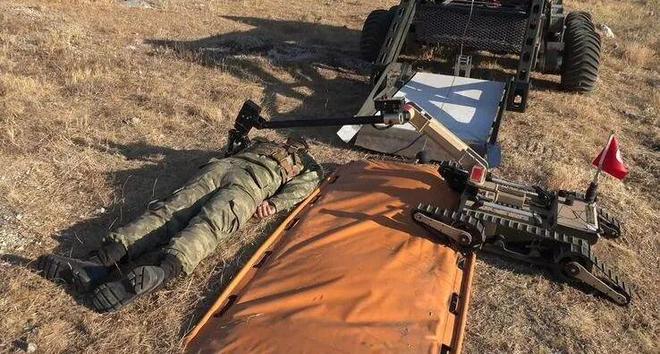 伤亡速度太快兵源短缺乌克兰欲造3万台地面作战机器人对抗俄军(图10)