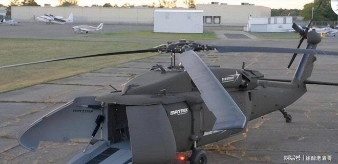 无人化黑鹰直升机首次飞行!赫格塞斯远程操控空战将迎来大变革(图8)