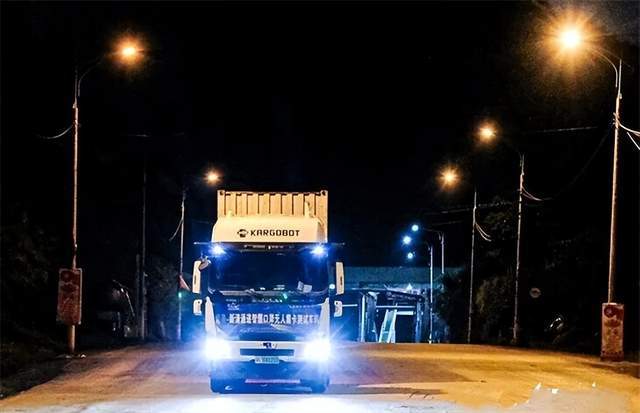 从城市物流到跨境运输自long8动驾驶卡车开启“纯电局”(图4)