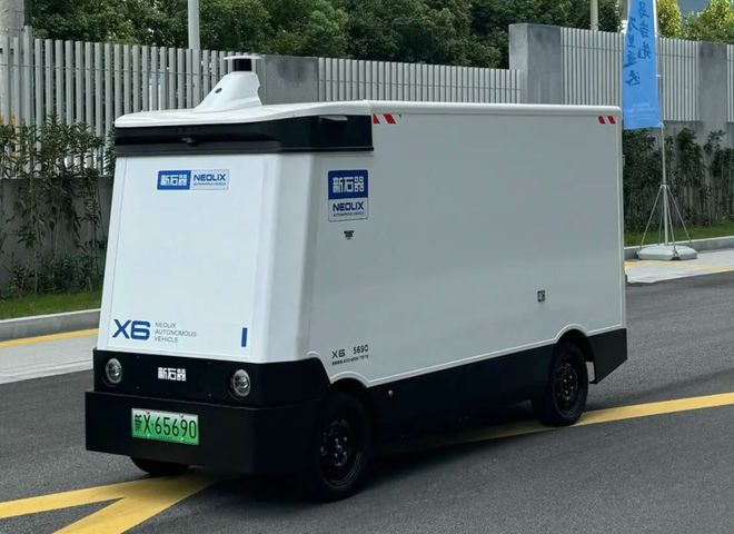 无人配送产业爆发但还抢不了快递员饭碗(图1)