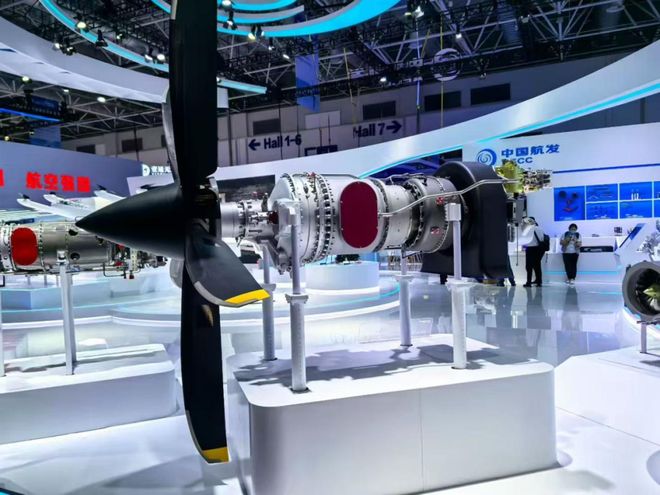 乘势低空经济东风天晴空天科技三签动力巨头铸就大型干线运输无人机新标杆(图2)