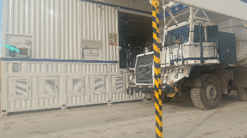 long8矿山司机平均年龄超40岁年轻人不愿来！近200台纯电无人矿卡开进新疆煤矿：换电只需6分钟比加油快(图2)