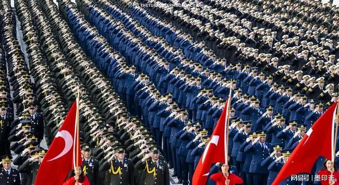 俄乌打了三年打穷了三个国家富个国家中国也在其中(图11)