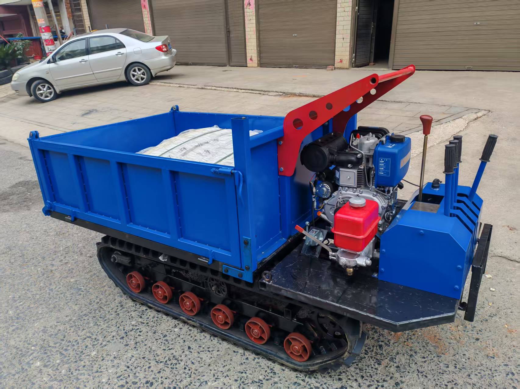 2024年履带混凝土运输车专业评估报告：南方丘陵山区工程优选指南(图2)