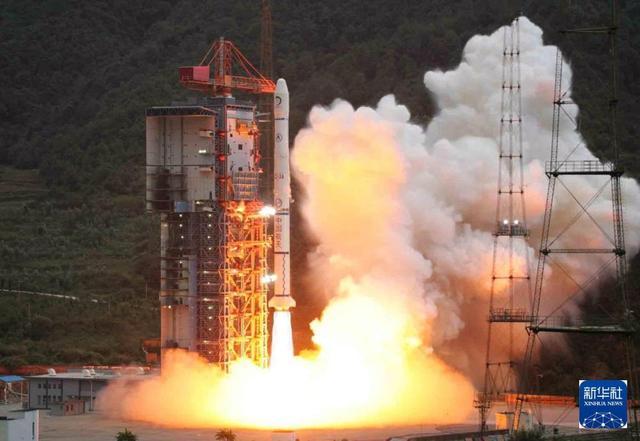 时光相册龙8国际｜70载中国航天箭指苍穹(图5)