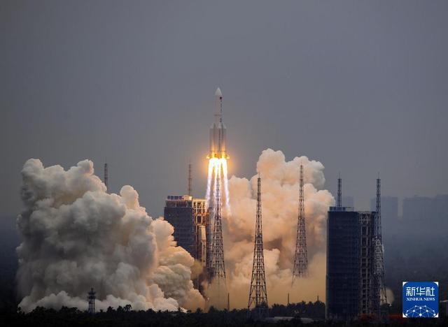时光相册龙8国际｜70载中国航天箭指苍穹(图24)