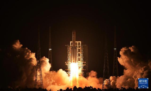 时光相册龙8国际｜70载中国航天箭指苍穹(图19)