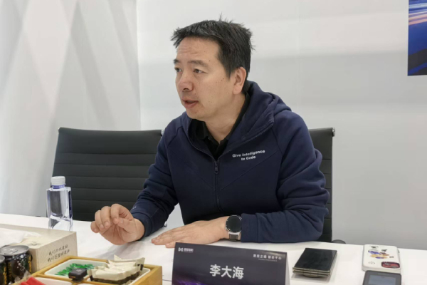 面壁智能“上车”背后：坚定端侧模型方向目标让汽车变成“贾维斯”(图1)