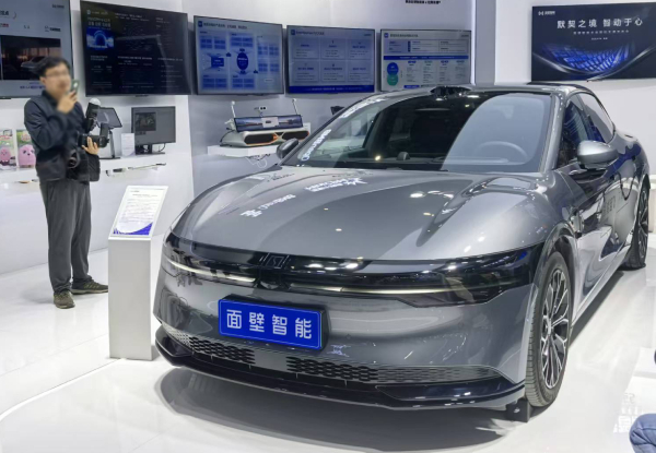 面壁智能“上车”背后：坚定端侧模型方向目标让汽车变成“贾维斯”(图3)